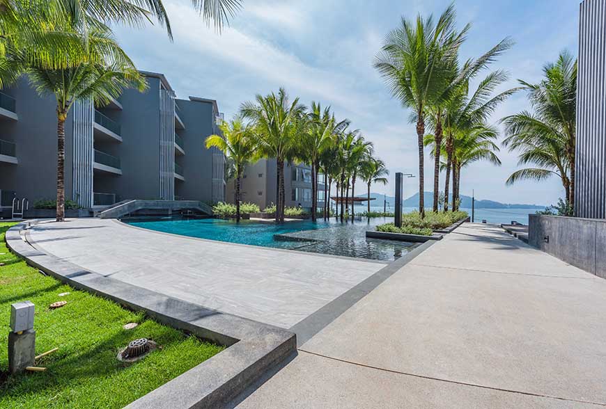 Best western beachfront hotel phuket. Oceanfront Beach Resort Phuket. Oceanfront Beach Resort & Spa 5*. My Beach Resort 5 Пхукет. Oceanfront отель.